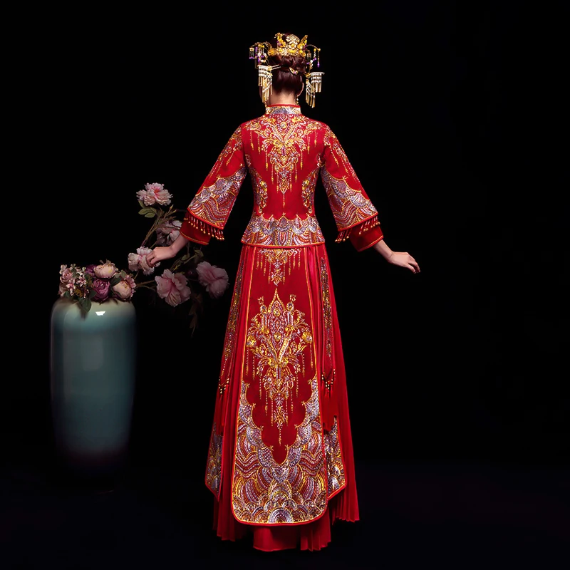 Красный особенный Мода китайский невесты свадебное платье Золотой cheongsam вышивка Женский Золотой демисезонный Qipao Плюс размеры