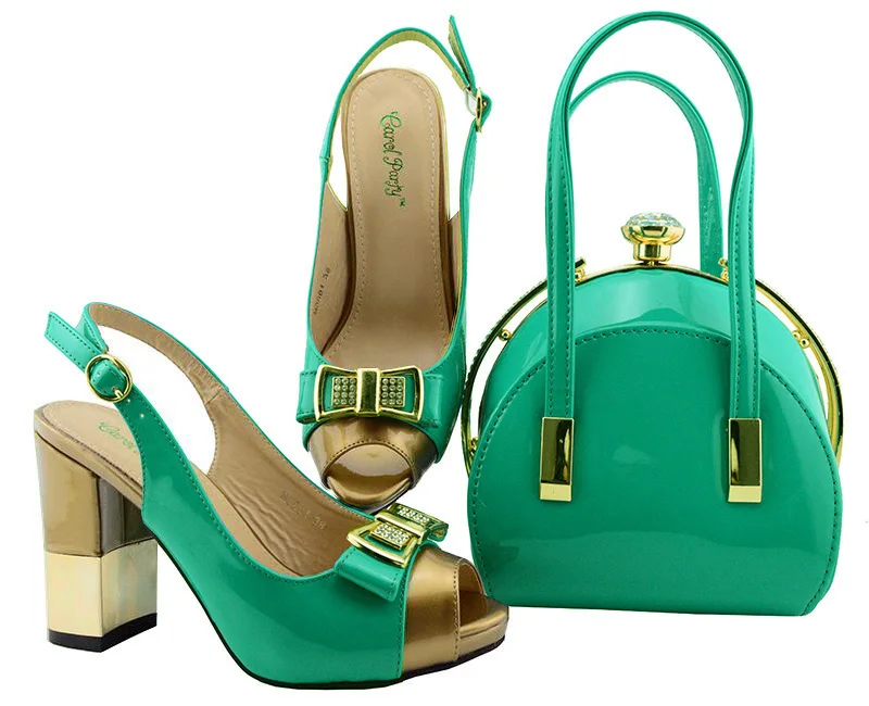 Shoe and bag set to match women sandal and clutches bag lovely water
