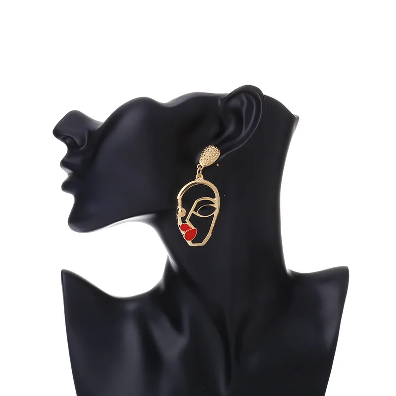 Top Selling Simple Human Face Earring Womens Metal Earrings For Girls