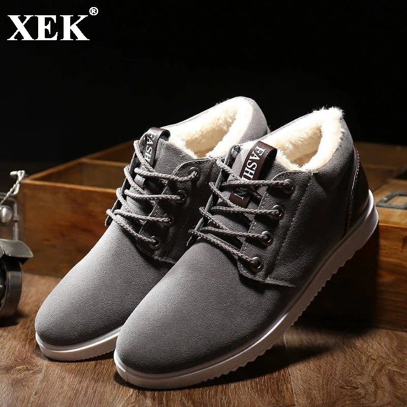 

XEK Men Winter Fur Outdoor Shoe keep warm Cotton shoes Workout fluff Lace-up Winter Sneakers for Men Casal botas de inverno JH58