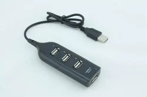 Адаптер для портативных ПК 480 Мбит/с 4 порта Высокоскоростной мини USB 2,0 концентратор