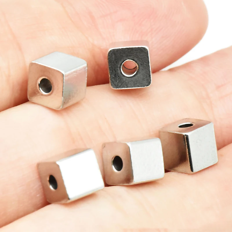 

50pcs 2.5/4/5/6mm Stainless Steel Cubic Spacer Bead for Jewelry Making Square Loose Beads DIY Bracelet Necklace Making Materials