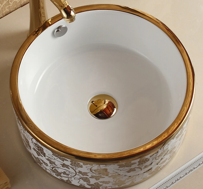 Europe type lavatory. Table face basin ceramic art basin. The stage basin sink of the basin that wash a face