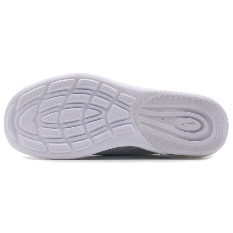 2019 Women's Nike Air Max Axis White Black For Sale AA2168 100 2019 Women's Nike Air Max Axis White Black For Sale AA2168 100