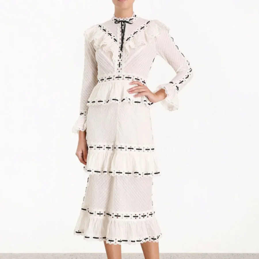 

2019 New Women Fashion Dress Long Sleeve Patchwork Ruffled Style Holiday and Vocation Long Dress Lace High Quality Women Dress
