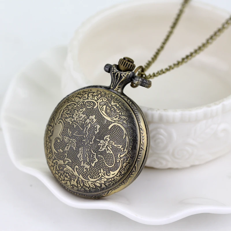 Top Luxury Smooth Golden Snitch Ball Quartz Pocket Watch Deathly Hallows Antique Pocket Watch Necklace 4