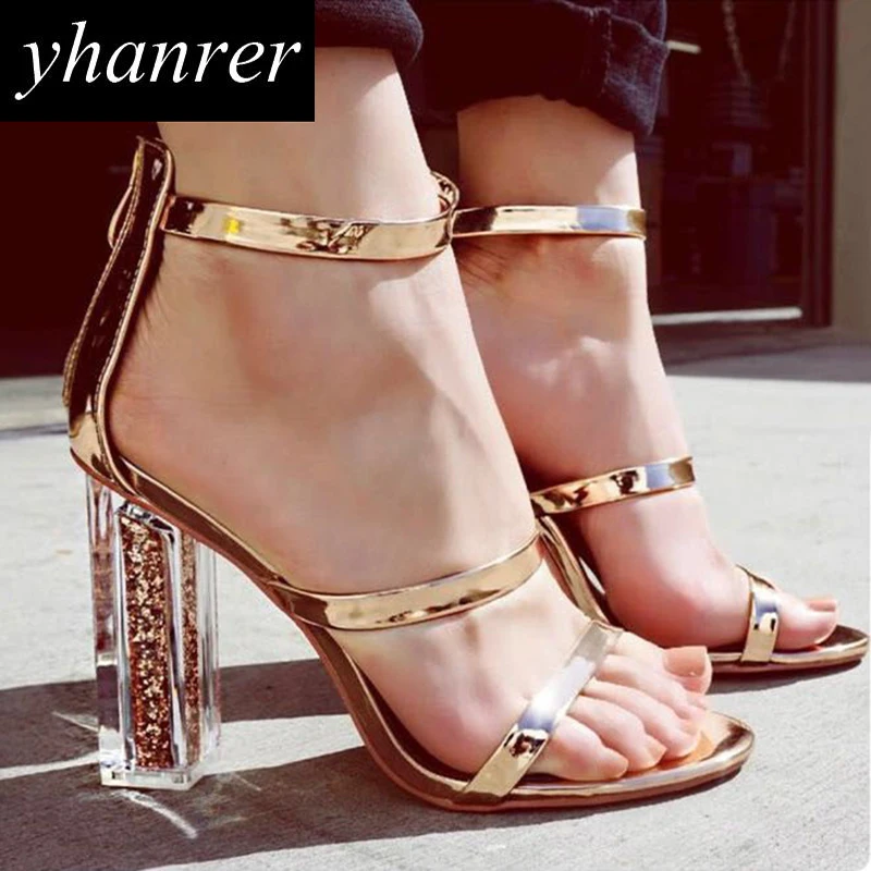 comprar Mais novo Mulheres Bombas Gladiador Romano Sandálias de Salto Quadrado Transparente Bling Stilettos de Salto Alto Verão calçados femininos K494