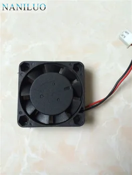 

NANILUO AFB0405MA Server Square Fan DC 5V 0.15A 40x40x10mm 2-wire