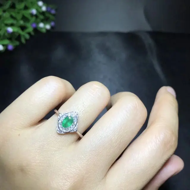 Новые ювелирные изделия Qi Xuan_Fashion Jewelry_Colombia Green Stone Fashion Rings_S925 Solid Silver Woman Rings_Factory