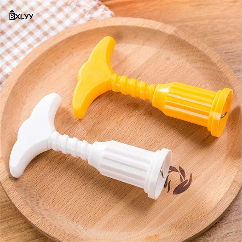 

BXLYY Yellow Opener Multifunctional Red Wine Plastic Rotary Wine Opener Kitchen Organizer Bar Tools Home Decor Accessories.8z