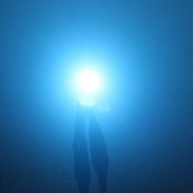 4400807413_1082100015