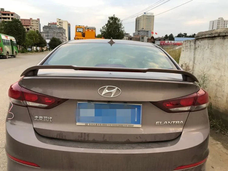 Подходит для hyundai Elantra спойлер с тормозными огнями спортивный ABS Материал черный автомобиль заднее крыло багажник задний спойлер