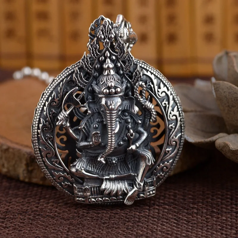 silver-buddha-pendant005a