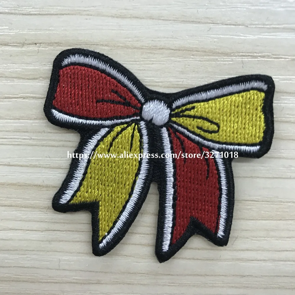 Flower Cat Iron on Patches Embroidered Motif Applique Decoration Sew On Patches Custom Patches for DIY Jeans Jacket Kids Clothing Bag Caps Arts Craft Sew Making Cat 11pcs
