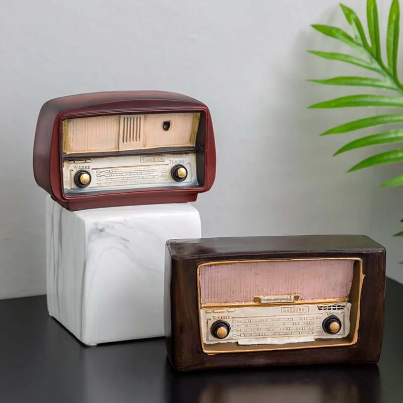 

NYAA Remembrance Of Vintage Resin Radio Living Room Desk Wine Cabinet Decoration Children's Room Lavender Home Decoration