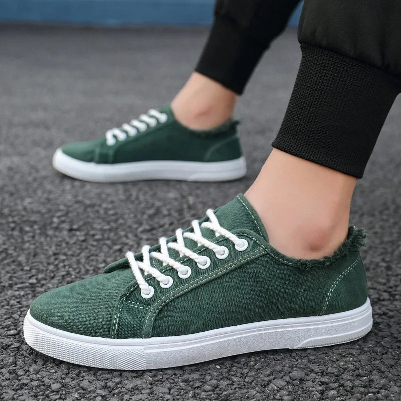 

LZJ Leisure Canvas Mens Shoes Spring Espadrilles Men 2019 Canvas Shoes Men Breathable Men's Loafers Slip on Solid Black White