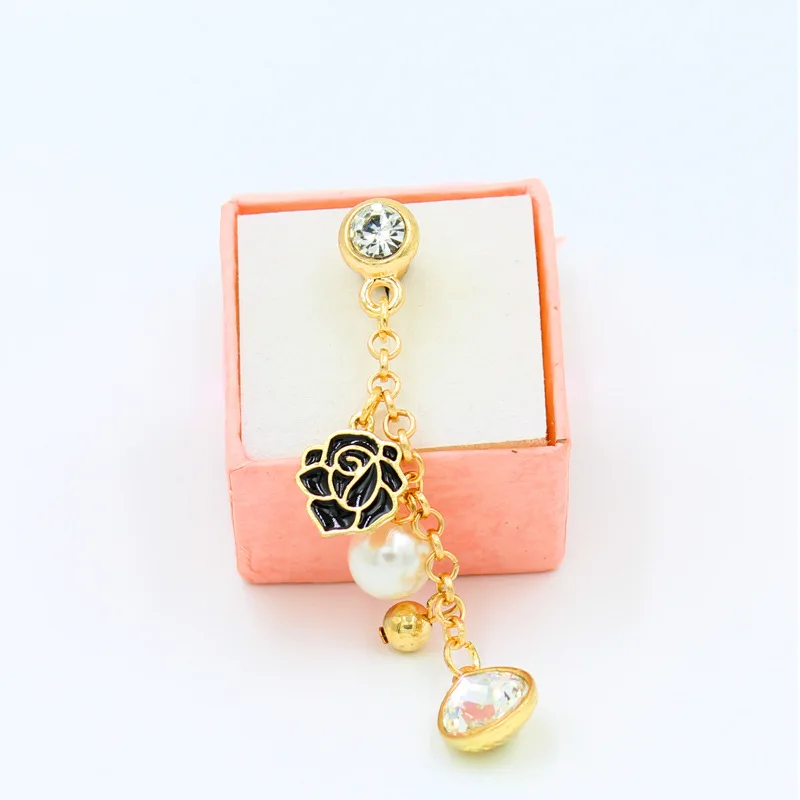 

3.5mm Exclusive New Roses Crystal Water Droplets Pendant Phone Dust Plug for All of 3.5mm Headphone Hole