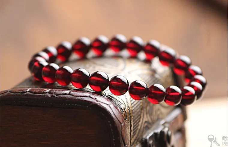 

Genuine Natural Wine Red Garnet Bracelet Crystal Gemstone Clear Round Beads Reiki Stone Bracelet Women Men 7mm 8mm 9mm AAAAA