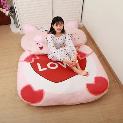 Gifts for children Cartoon Love the pig Cartoon mattress, cushion, lovely and comfortable size of Queen Full