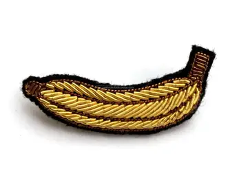 

Cute Banana Indian Silk Patch Brooch India Silk Wire Handmade Embroidered Badge Fabric Patch Fashion Clothing Decoration