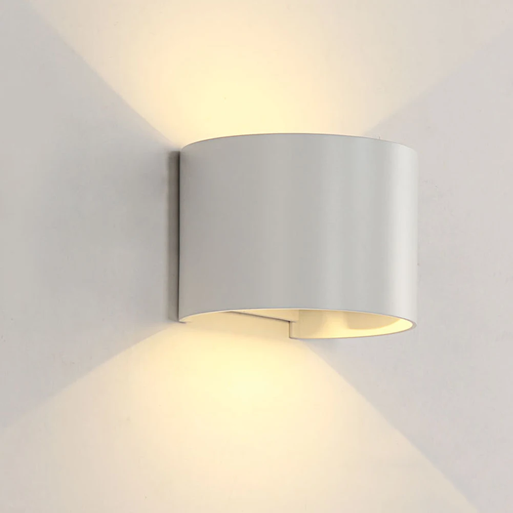 

7W Wall Lamp Outdoors Automatic Waterproof Home Decor Porch LED Bulb Beams Portable Night Light Adjustable Angle