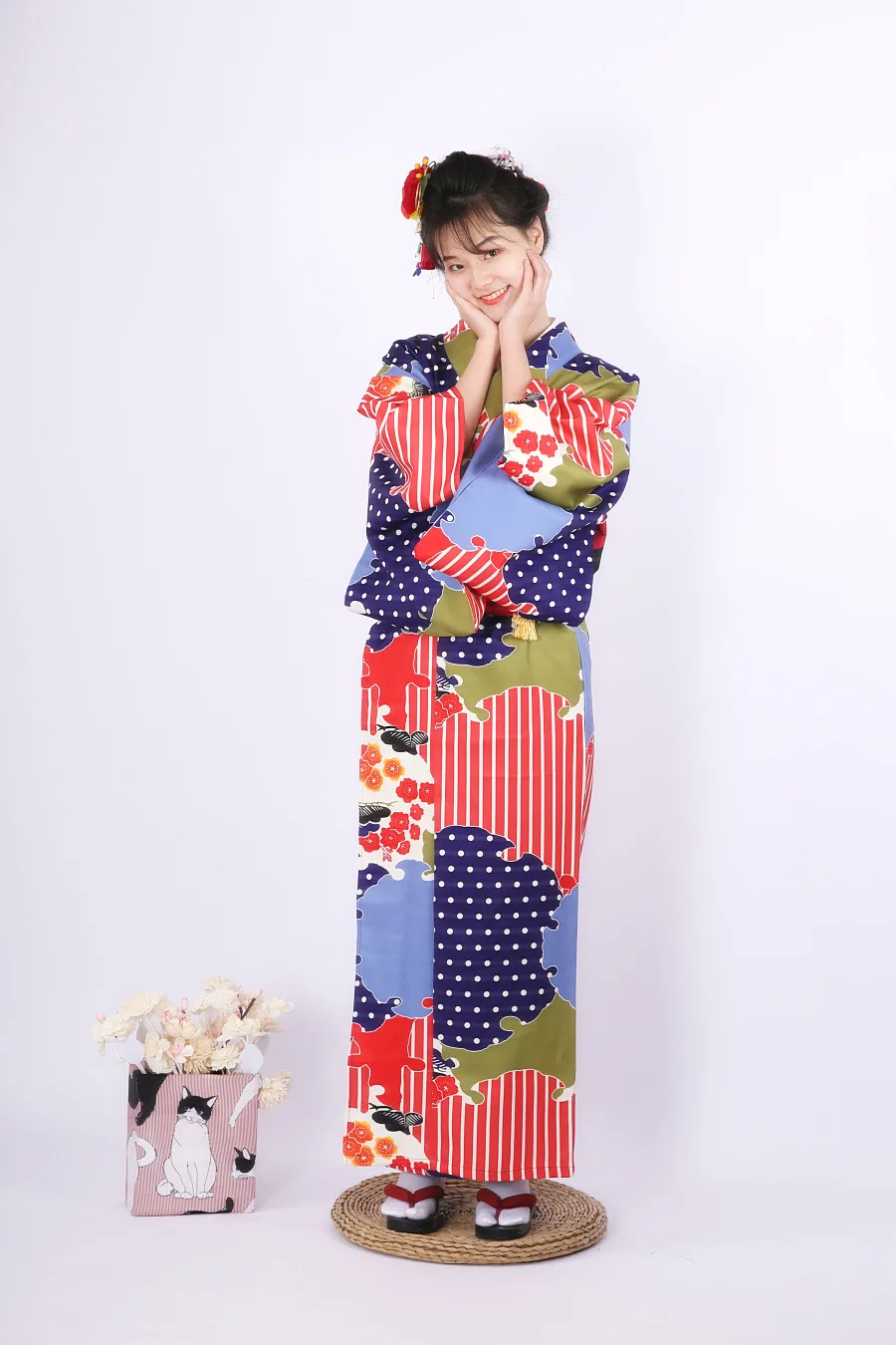 

Japanese Autumn and Winter Thickened Kimono with Regular Version