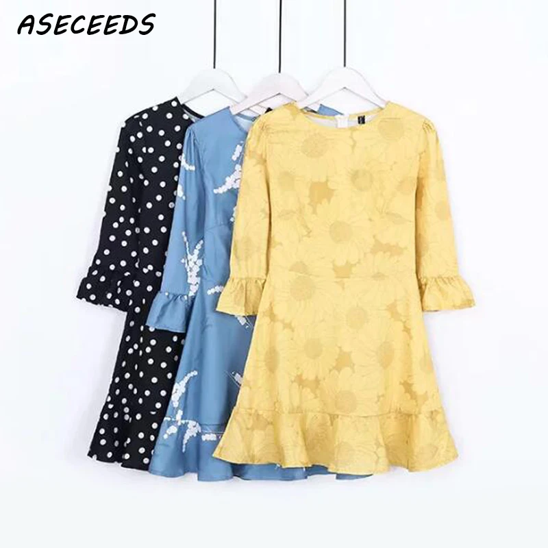 

Bohemian floral print summer dresses Vintage yellow ruffle beach dress Casual korean o neck dot mini Party Dresses Vestidos 2018