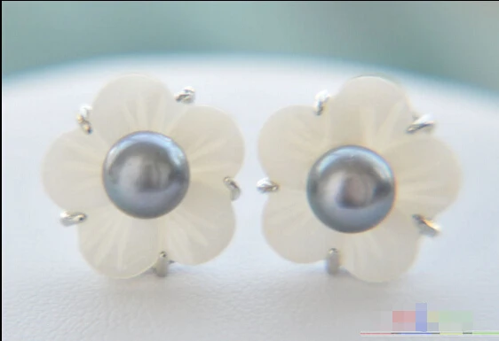 

Wholesale FREE SHIPPING DD P4212 15MM SHELL FLOWER BLACK FRESHWATER PEARL STUD EARRING A0422