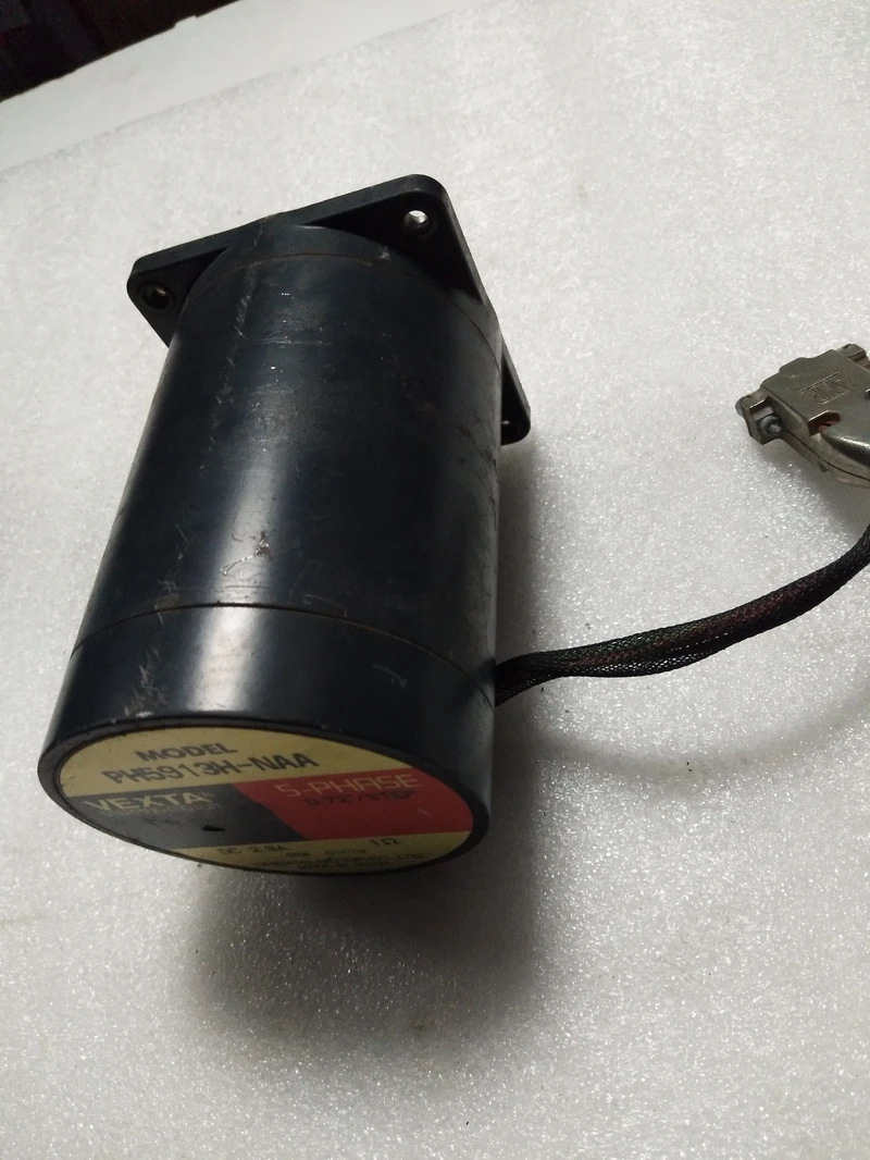

PH5913H-NAA used in good condition