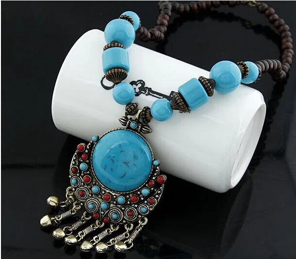 В богемном стиле Тибет Gypsy Ethinc полумесяца с большим круглым Натуральный Камень Бусы маленький колокольчик ожерелья с кисточками и подвески Для женщин