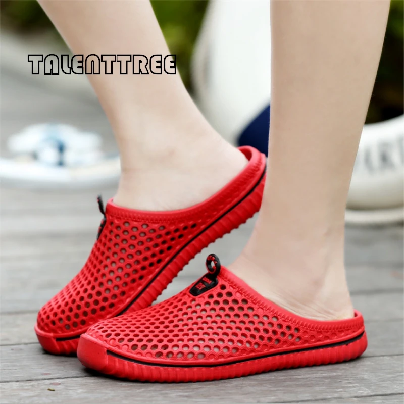 

2018 Summer Garden Clogs For Women Wading Sandals Lightweight Shoes Ladies Slip On Flats Slippers For Woman Aqua Shoe