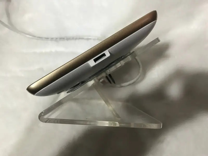 

DS-KH8301-WT(-A) DS-KH6310-WT(-A)  Desktop stand