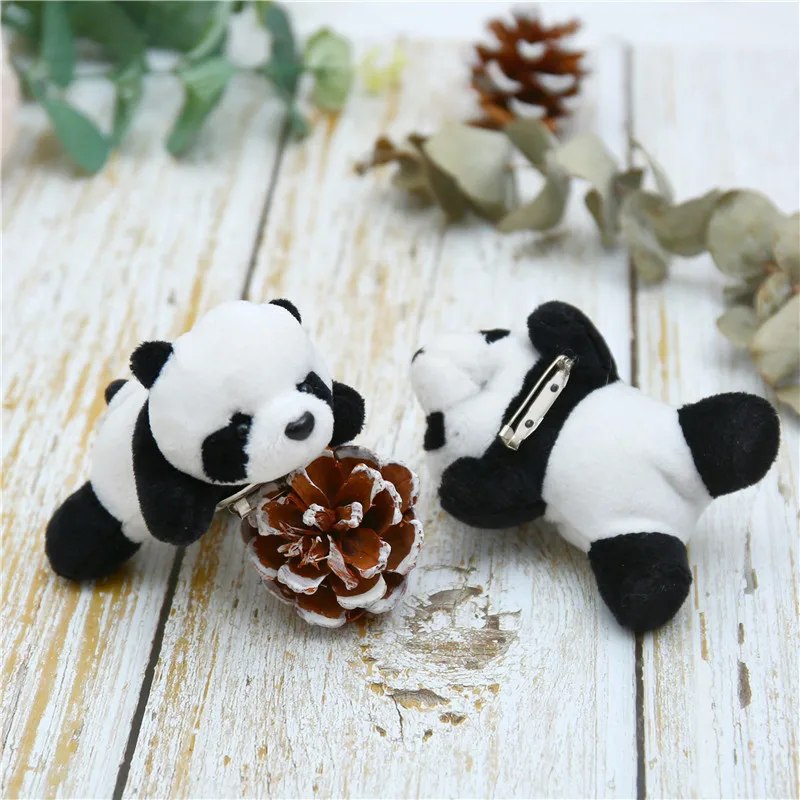 1Pcs Super Cute Panda bear brooch Panda pins Animal brooches Soft Plush Toy Accessories Love Panda Jewelry Kawaii gifts for girl