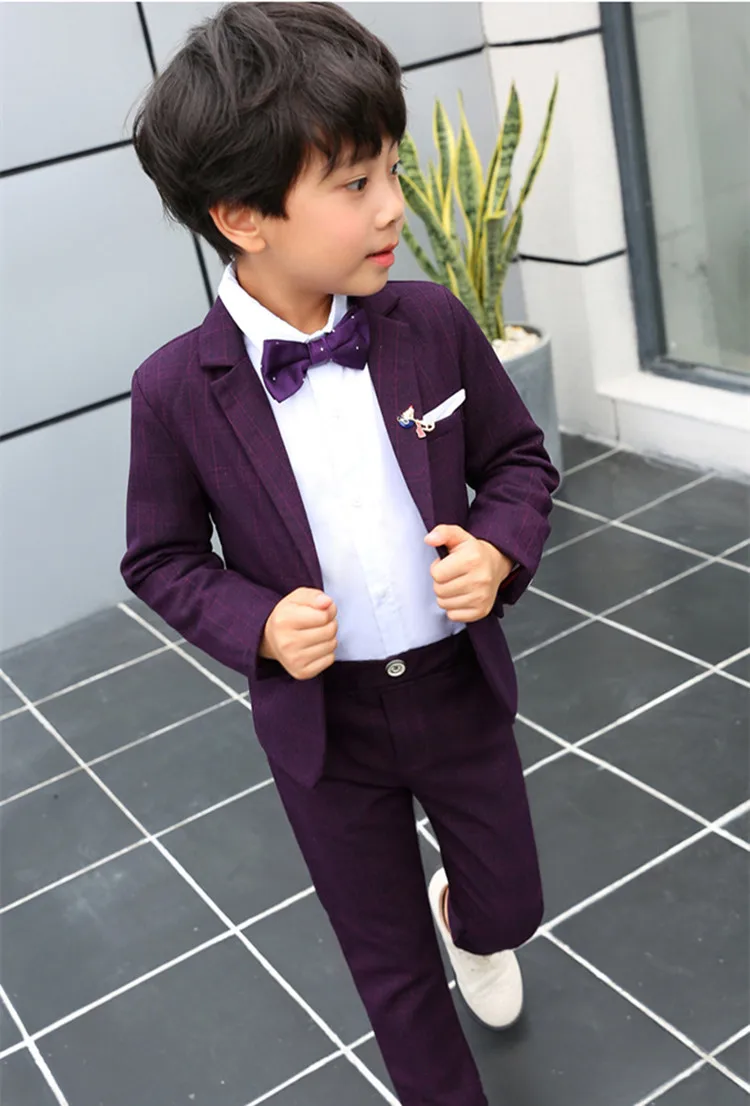 Детские костюмы хорошего качества свадебные костюмы с цветочным узором для мальчиков Детский Блейзер, пальто брюки и рубашка 4 части, отправка галстука-бабочки в подарок, фиолетовый/синий