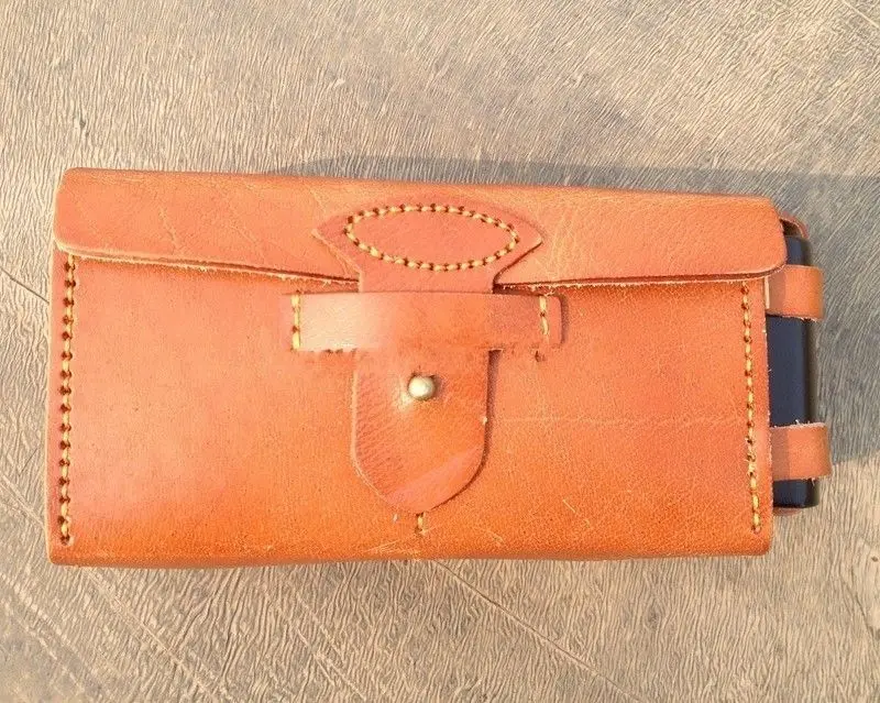 

WWII WW2 Imperial Japanese Japan Arisaka Type 38 Leather Ammo POUCH WITH OIL Box
