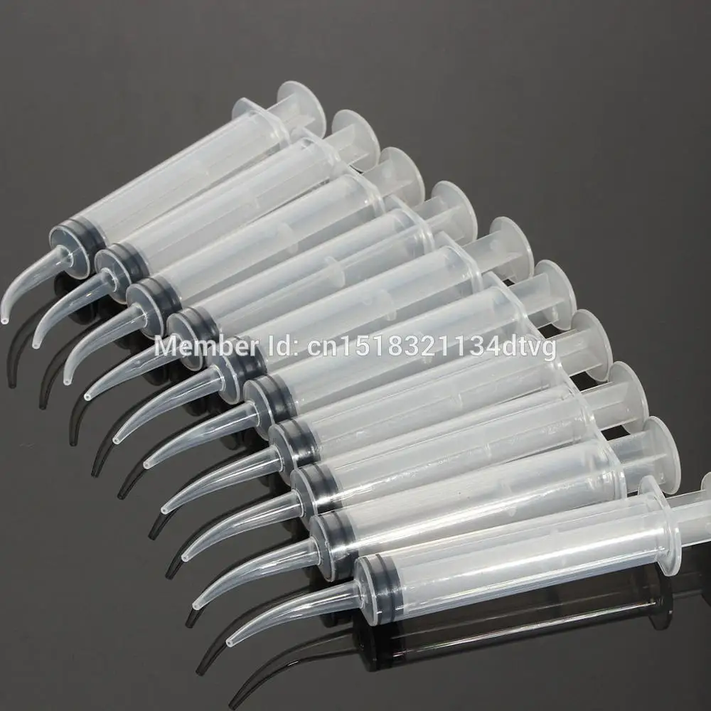 

10 Pcs Disposable Dental Irrigation Syringe With Curved Tip 12CC for dentist use