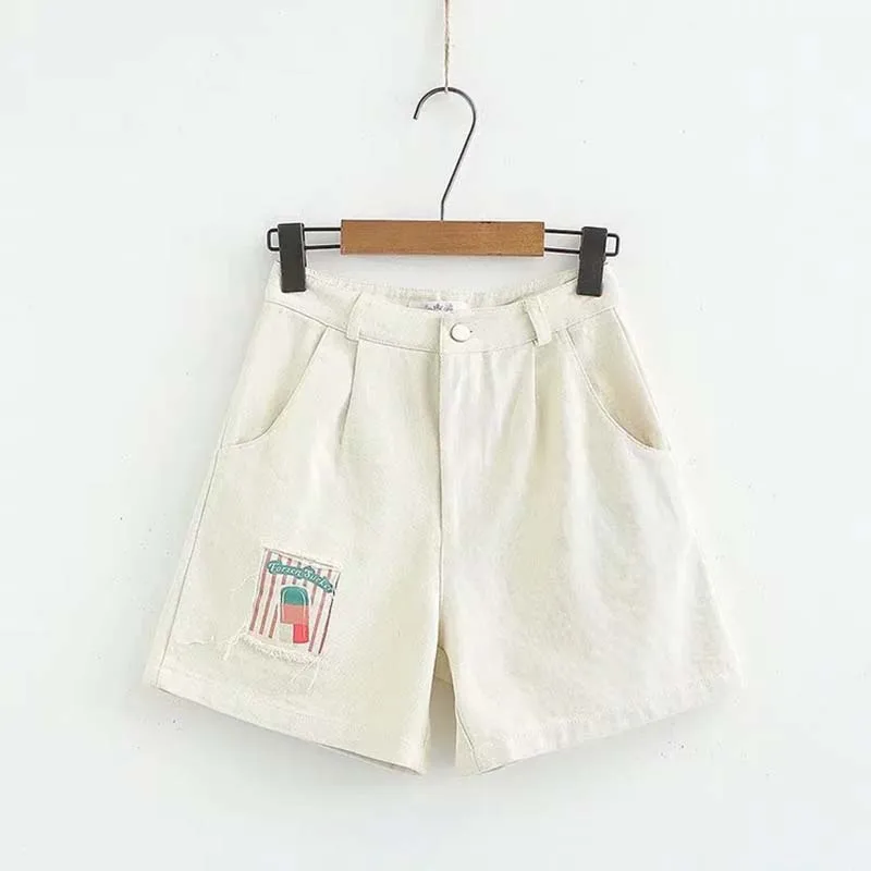 

Japan Small fresh College style Loose Simple ice cream printing Slim shorts woman