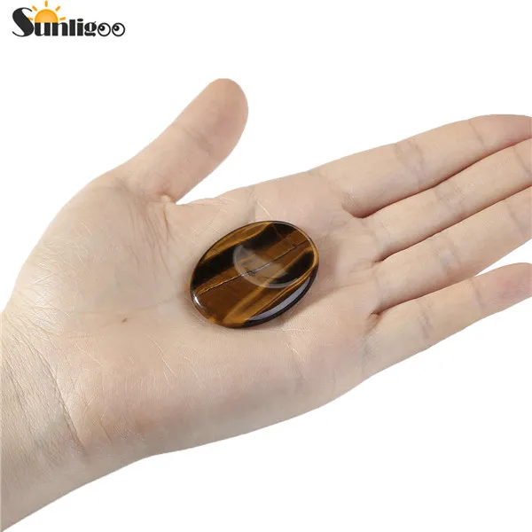 Sunligoo 1x большой палец беспокойтесь камень пальмовые камни карман натуральные Рэйки, лечение чакры Кристалл терапия геометрические энергии гладкие драгоценные камни - Цвет: 1pc Tiger Eye