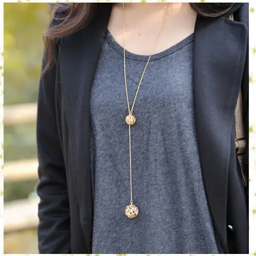 

Hotsale Fashion Crystal Hollow Out Two Ball a Long Section of High Texture Flash Spher Golden Long Chain Necklace