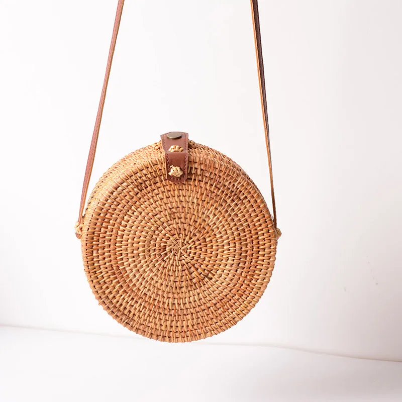 

4PCS / LOT Rattan Bags Handbags For Women Bali Bohemian Summer Beach Bag Fashion Hot Shoulder Crossbody Beach Round Straw Bag