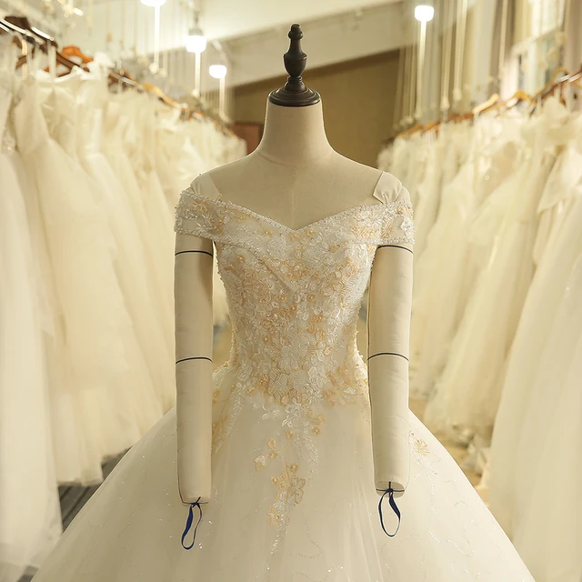 SL-9005 Vintage Off the Shoulder Gold Lace Backless Long Bridal Gown Beaded Wedding Dresses 2017 3