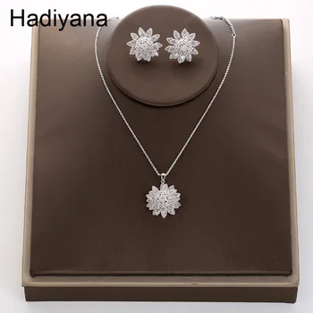 

Hadiyana High Quality Cubic Zirconia Ring Pendant Set Fashion Lady Flower Earrings Pendant Set Valentine's Day Gift TZ5033