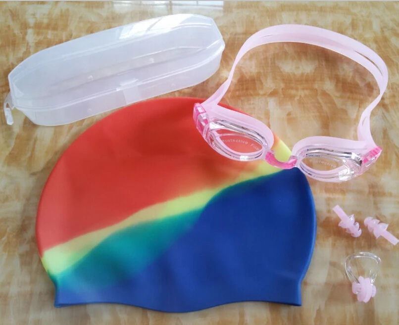 

4Pcs In Anti-Fog Silicone Swimming Goggles Waterproof Swimming Cap Nose Clip Soft Earplug