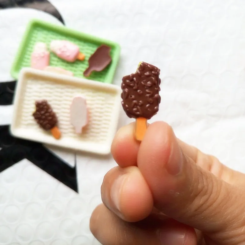 miniature Ice-lolly