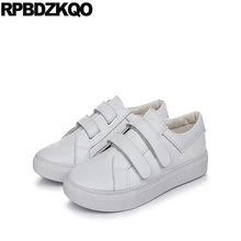 Плоские Китайский белый повседневная зашнуровать кроссовки Круглый носок резиновая подошва Китай Толстая Дамы красивые туфли дам последние европейская красивая Мода весенняя осень отправка капель