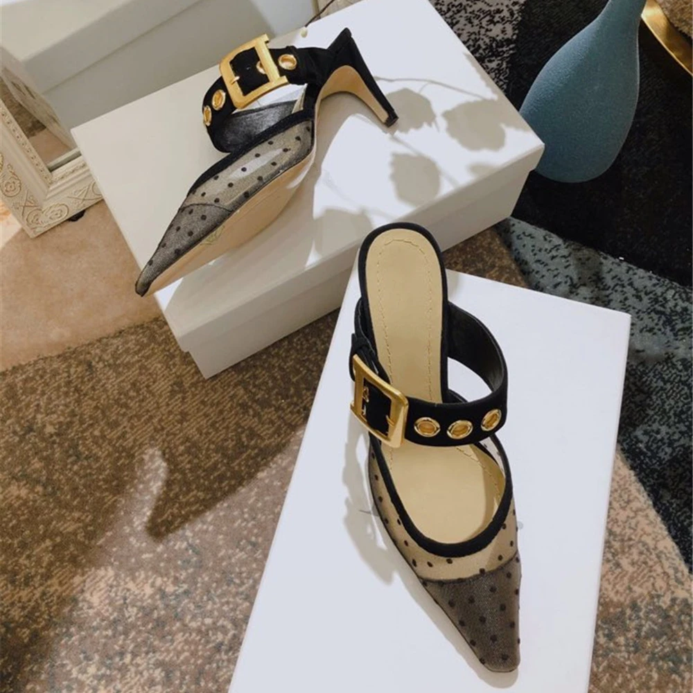 Женские туфли-лодочки из натуральной кожи на тонком каблуке Дамская обувь с острым носком новые модные пикантные кружевные сандалии Большие размеры 34-43