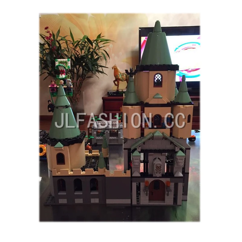 

New brocks16029 1033Pcs Movie Series The magic hogwort castle set Children Educational Building Model Gift 5378 Toys lepin