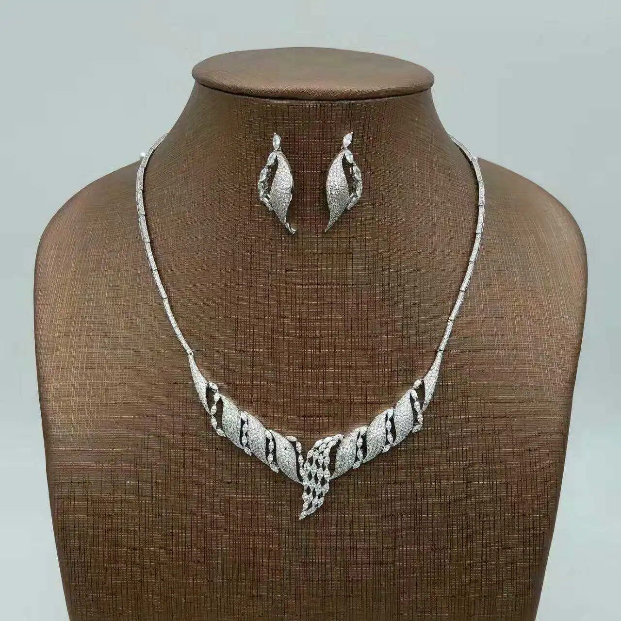 

ALW fashion accessories sets necklace earrings ring bracelet set zirconium CZ stone jewelery