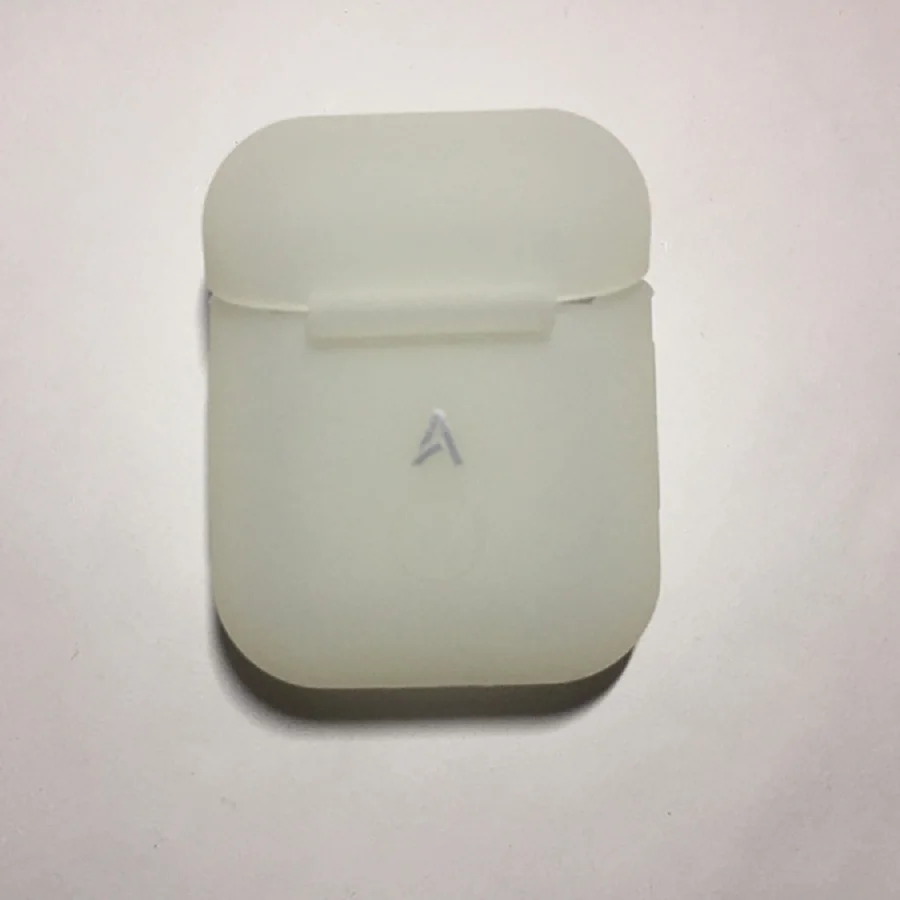 Светящийся в темноте Силиконовый чехол для Apple Airpods серебристый защитный с