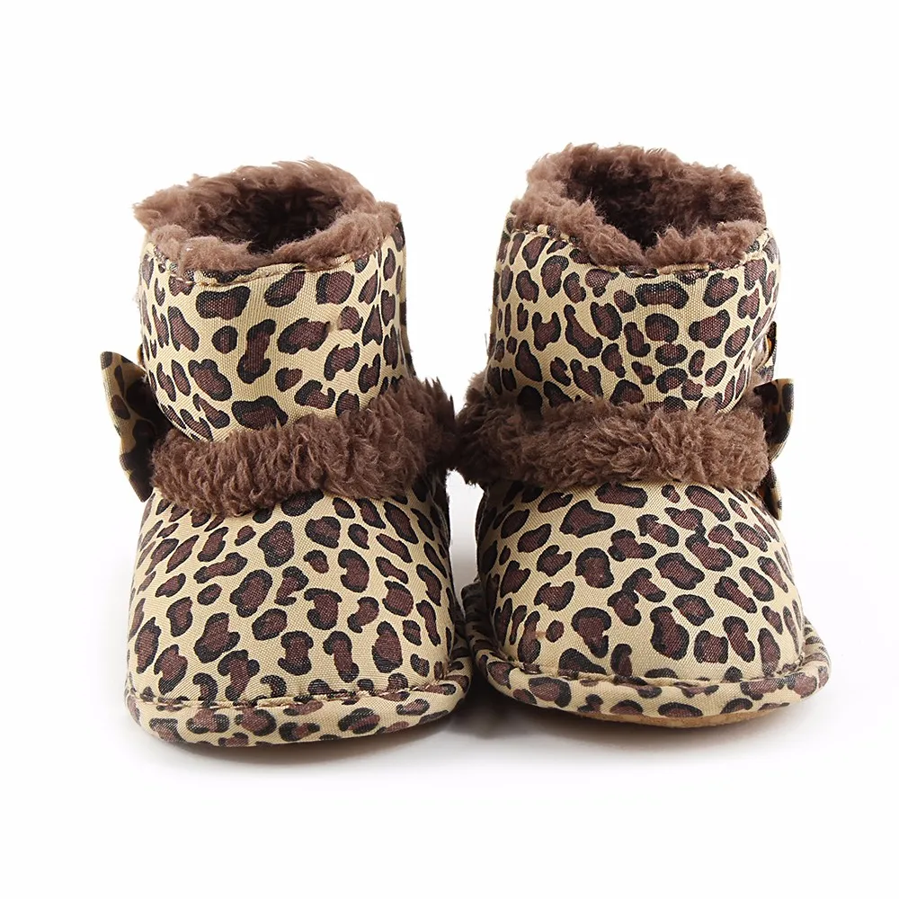 DeLeBao/дешевая цена; детская обувь высокого качества для новорожденных; резиновая подошва; обувь для маленьких мальчиков и девочек; теплые зимние мягкие хлопковые ботинки для малышей